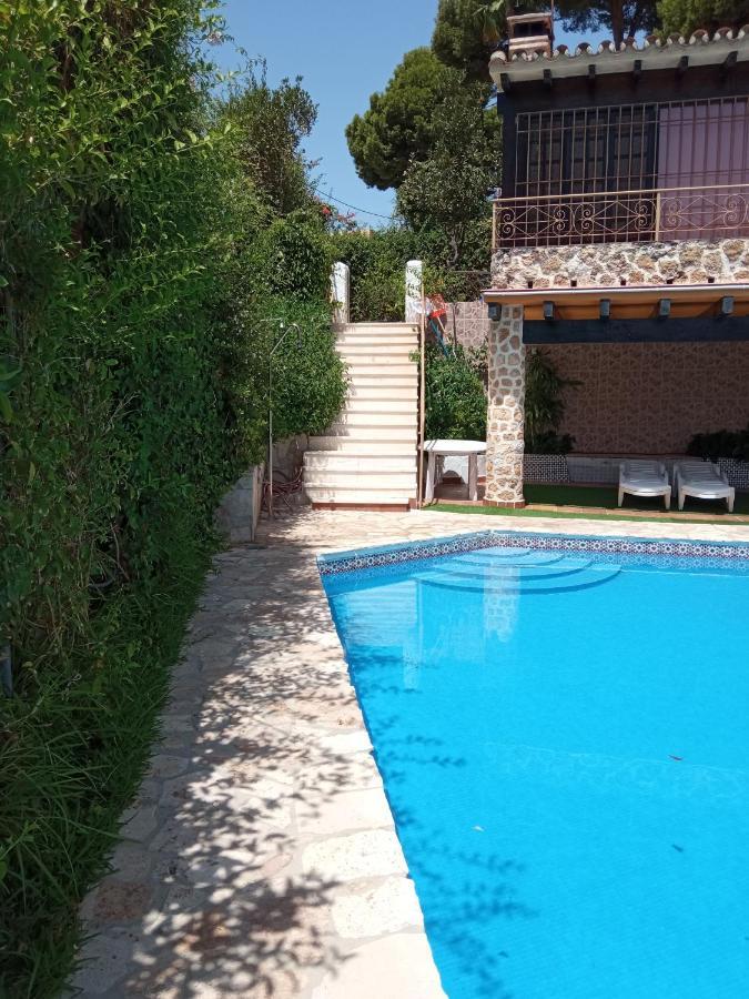 Villa Con Piscina Privada Торемолинос Екстериор снимка